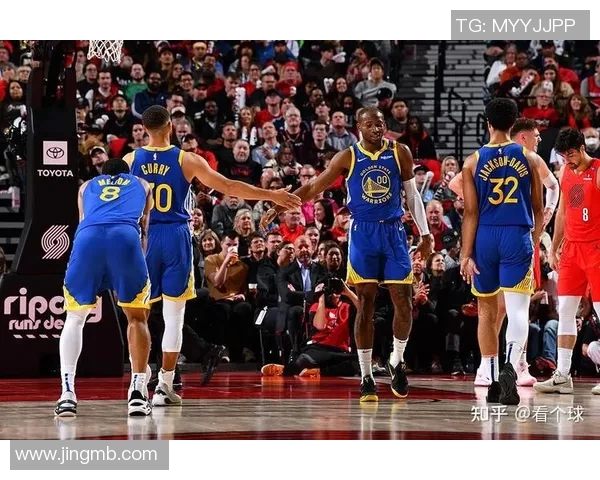 1月4日勇士与开拓者精彩对决全场录像回放及赛后精彩点评分析 1月4日勇士与开拓者精彩对决全场录像回放及赛后精彩点评分析