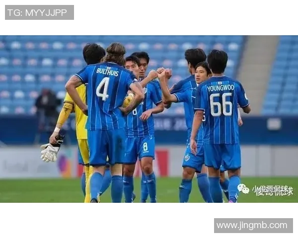 蔚山现代迎战水原三星争夺韩超联赛关键三分的精彩对决